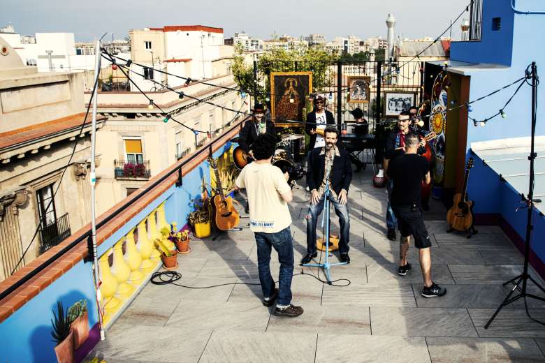 BIKINI MEDIA PRODUCED THE LAST JARABE DE PALO VIDEOCLIP "ESO QUE TÚ ME DAS"